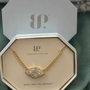 BOMB party necklace NK24979
I Refuse To Settle